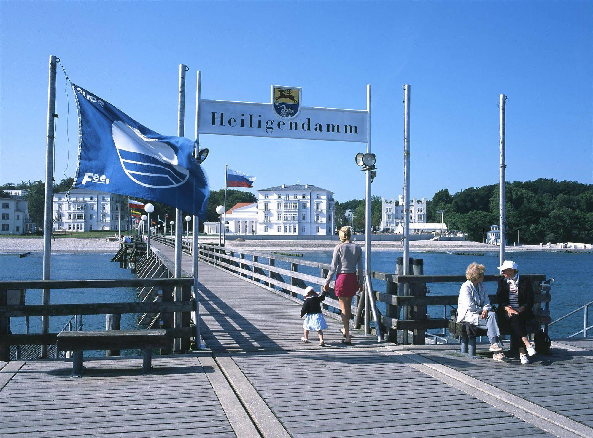Hotel Prinzenpalais Bad Doberan Eksteriør bilde